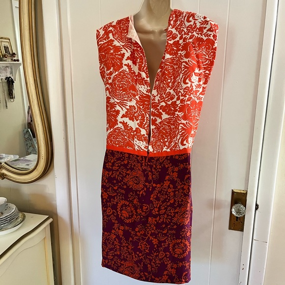 EUC | Gucci Mixed Floral Print Silk Sheath Dress!!! - Picture 10 of 12